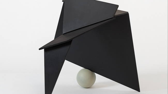 Katja Strunz. Future Collapses, Past Rises