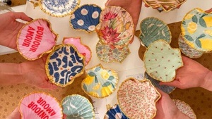 Kreative Ladies Night Muscheln gestalten