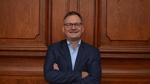 Philipp Gassert: "Die bipolare Nation - Was Amerika der Welt gegeben hat. Im Guten wie im Schlechten"