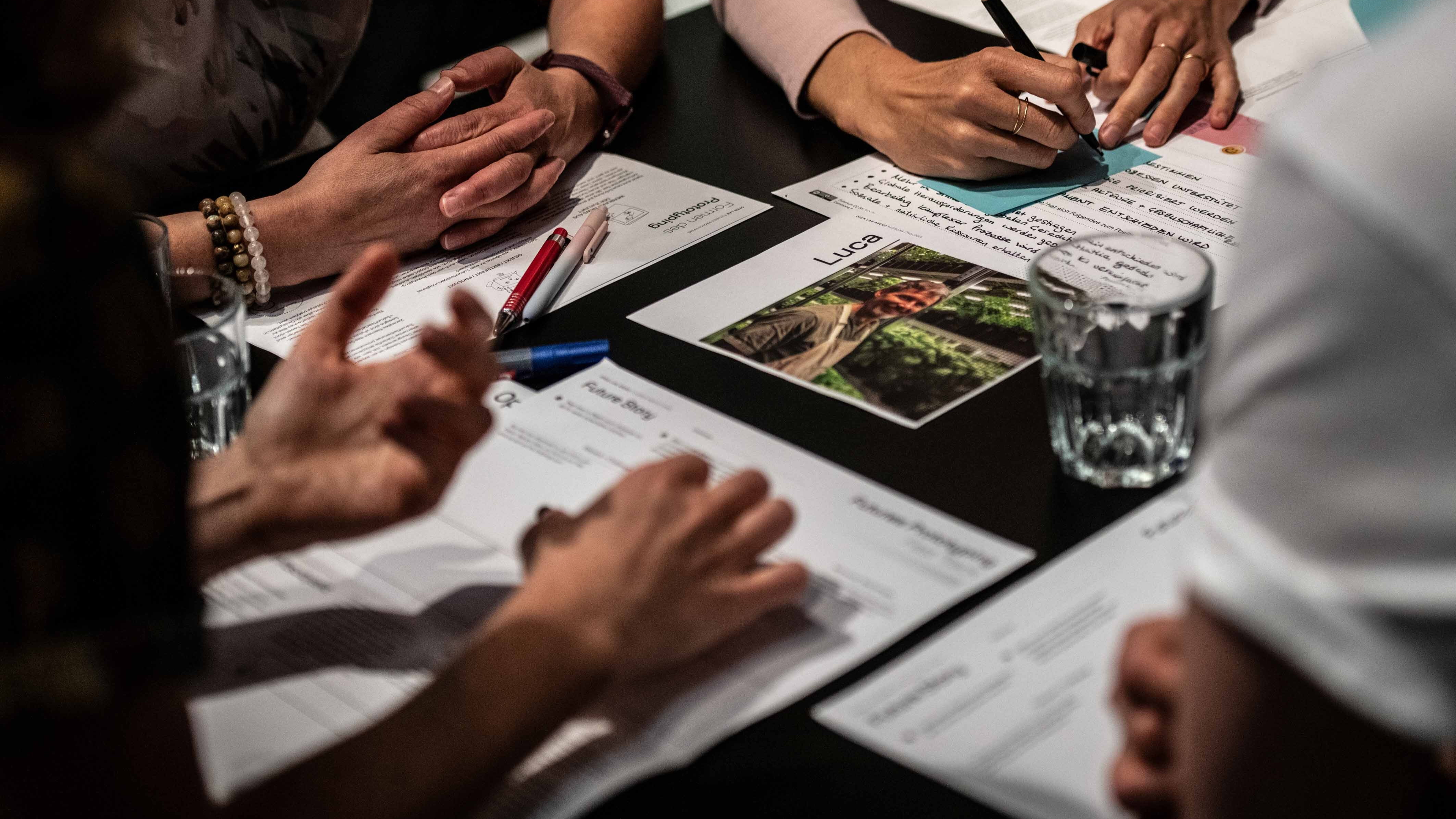 Lichtjahre voraus — Mit Transformativem Storytelling zu Zukünften im Weltall (Drop-in)