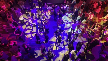 Salsa-Ball im HP8 mit dem David Lenis Orchestra