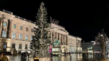 Weihnachtlicher Ausblick – Sonderführung auf der Quadriga-Plattform