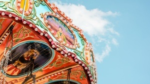 Zirkus am Meer