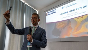 a cappella Vortrag zur Stimme Prof. Dr. Michael Fuchs