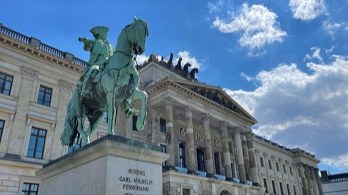 Ankunft und Aufbruch: 850 Jahre Braunschweiger Vielfalt