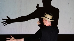 My Shadow and Me: von und mit Drew Colby