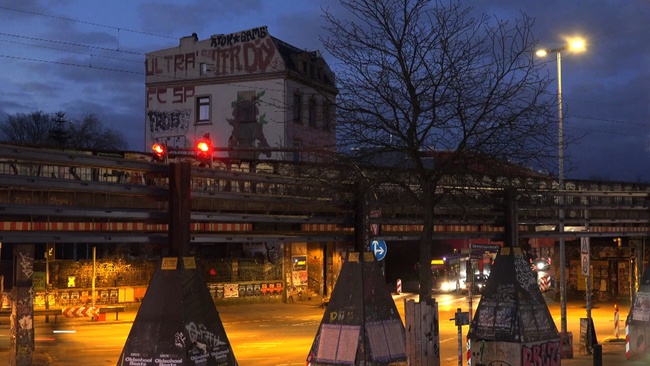 Filmvorführung: Der Klang der Sternbrücke