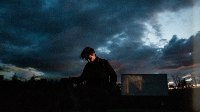 THE BONES OF J.R. JONES (Euro Tour)