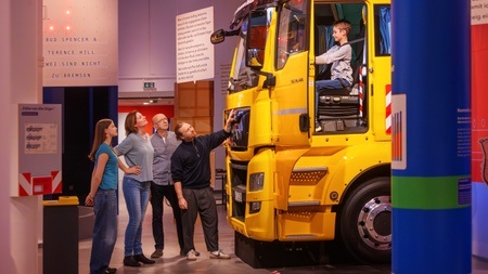 Offene Familienführung: On the road again! Die Welt unserer Trucker