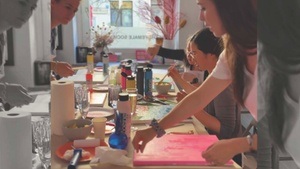 Intuitive Painting – Connect & Create mit Caroline