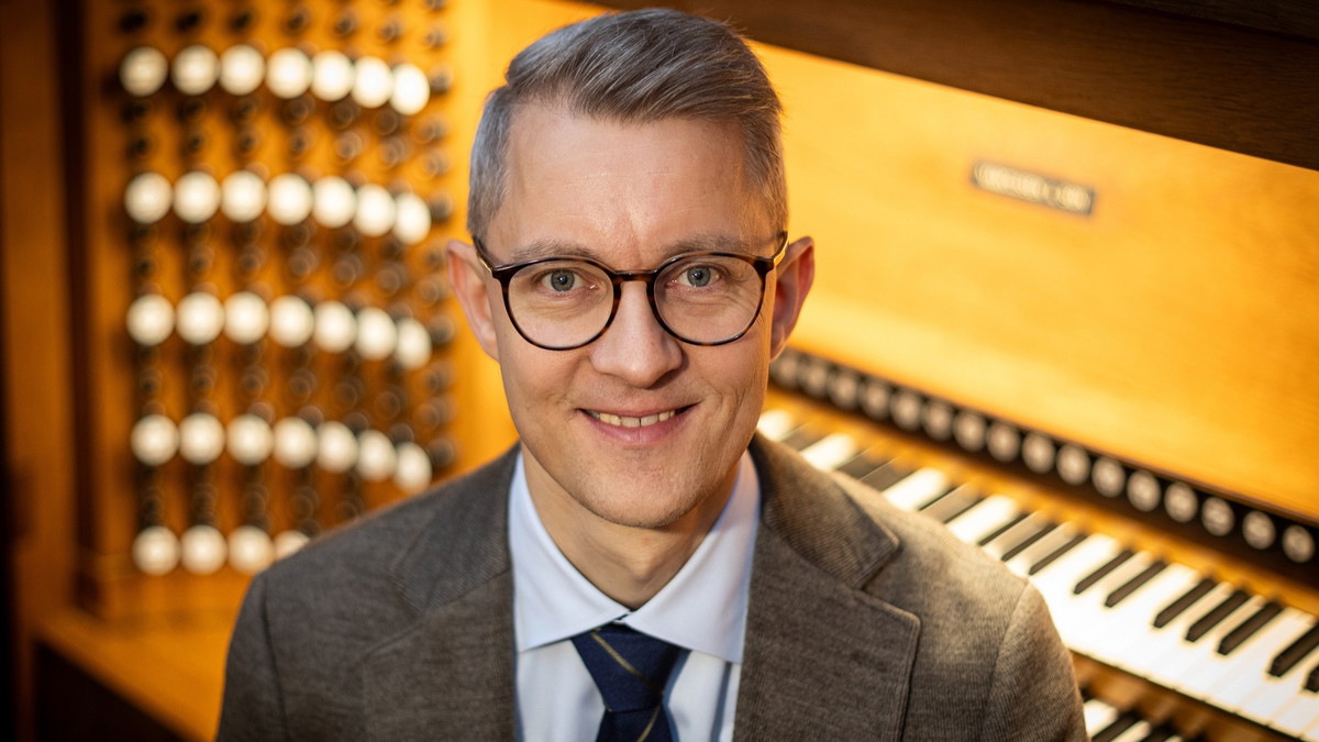 Titelbild der Veranstaltung Orgelkonzert mit Domorganist Henrik Skærbæk Jespersen
