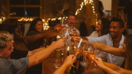 Wine Dating - Wine Tasting & Gruppen-Speed Dating Event! (24 - 35 J.)