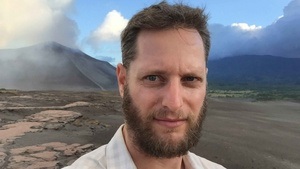 Buchvorstellung Josh Wodak: Petrified. Living During a Rupture of Life on Earth