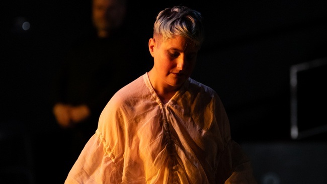 Perel: Enfreakment (Homecoming) | Spätschicht x Schwules Museum