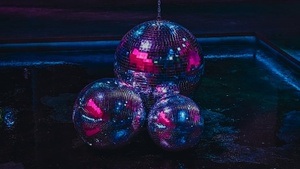 Groove Club I DJs Drittes OG
