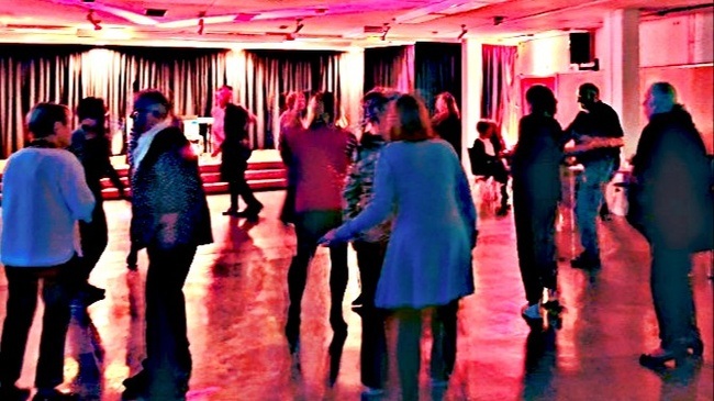 TANZTEE FÜR DIE GENERATION PLUS