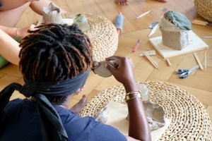 Clay-Workshop: Blindfolded Sculpting