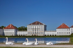 Themen- und Außenführung: Ein klassischer Stil fürs Schloss – Zu den  baulichen und künstlerischen Veränderungen  unter Kurfürst Karl Theodor in Nymphenburg