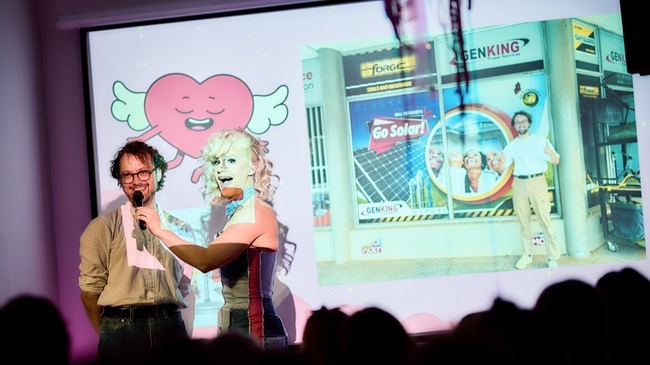 LOVE AT FIRST SLIDE QUEER FLINTA* EDITION Hamburg | Power Point Dating by Rausgegangen 🏳️‍⚧️🏳️‍🌈