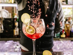 Cocktailkurs in Köln: Cocktails mixen wie ein Barkeeper