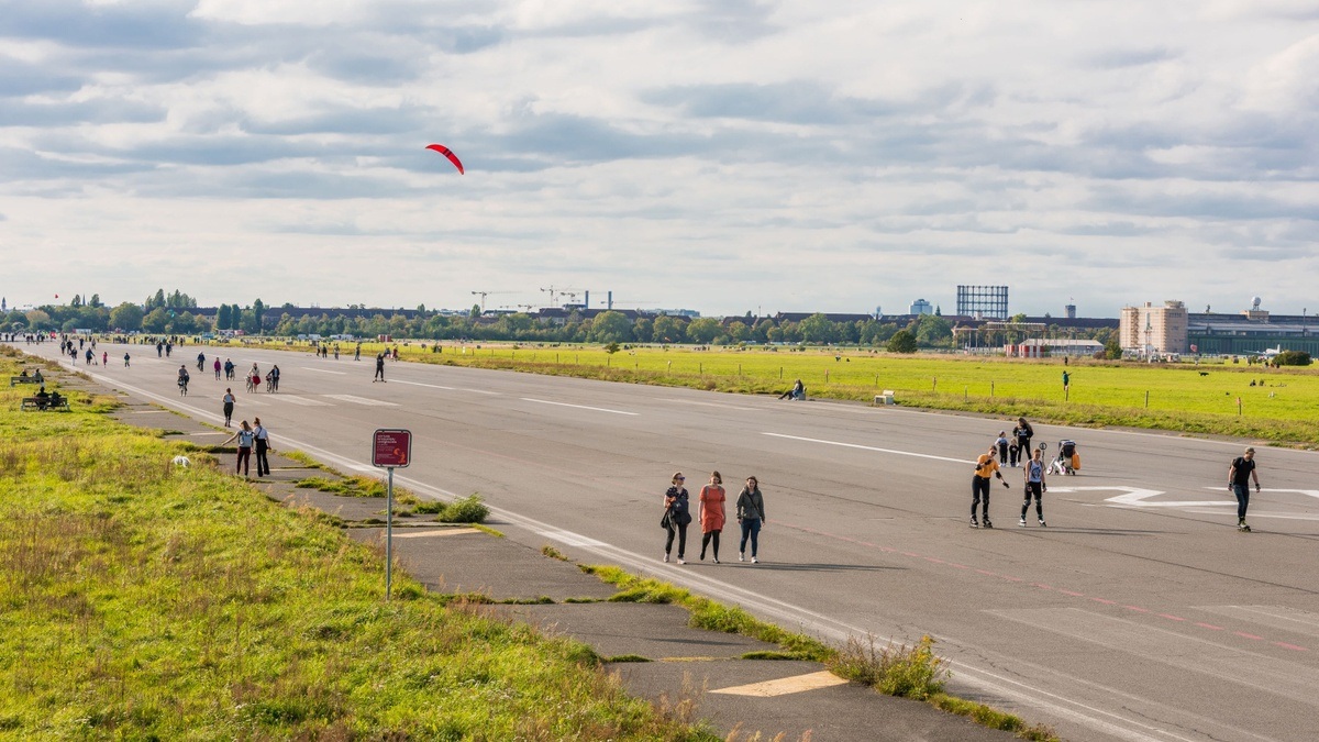 Tempelhofer Feld