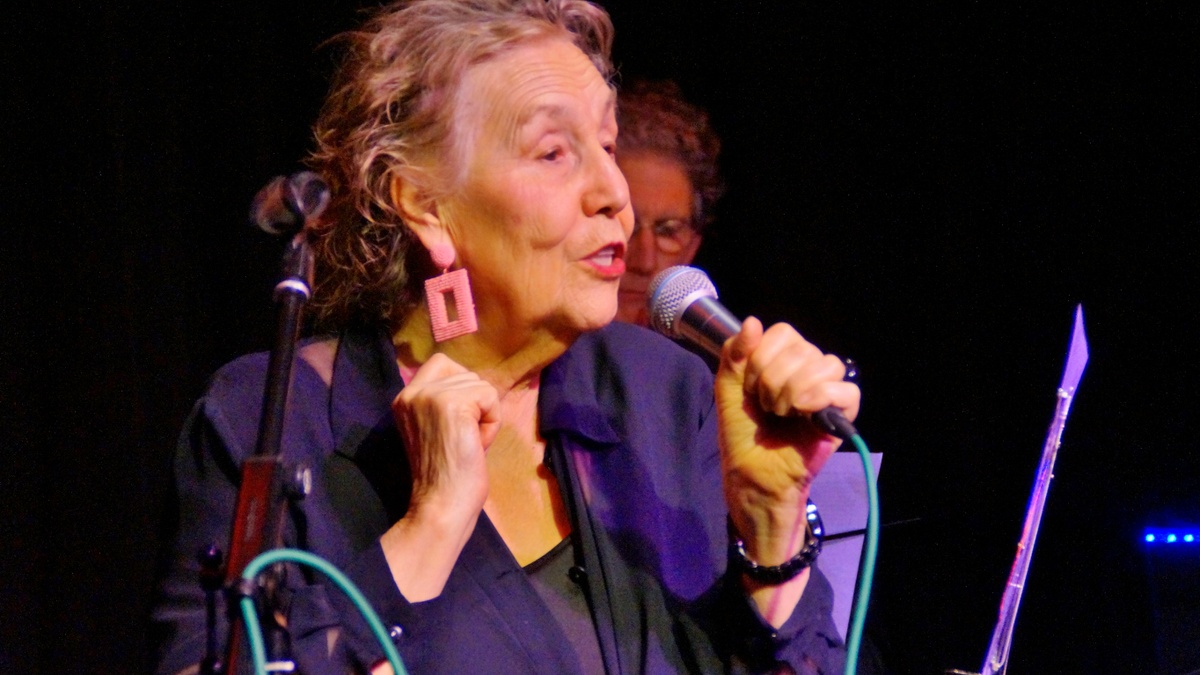 Leadsängerin von Ellen Esser \u0026 Band