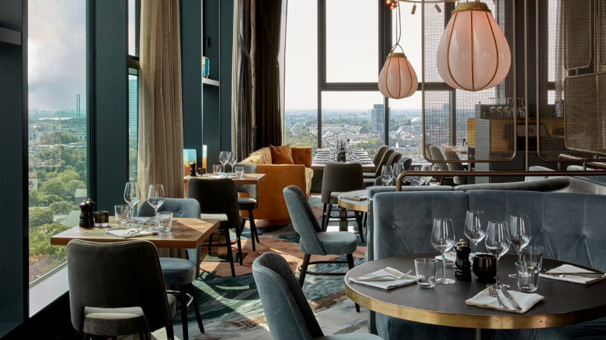 The Paris Club Restaurant