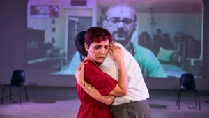 In the Meantime / Lasst es uns eilig haben, menschlich zu sein - Zur Situation im Iran