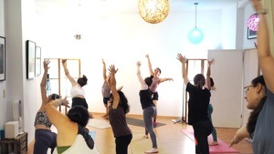 Cozy Flow – Yoga & Brunch