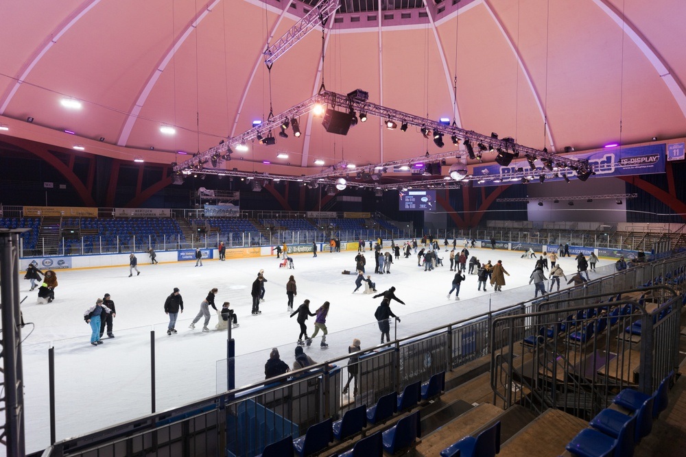 HALLOWEEN EISDISCO im anona ICEDOME