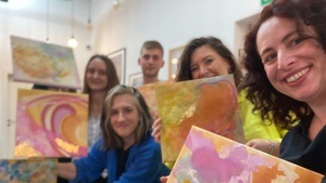 Abstract Painting Workshop & Coffee. Unleash Your Creativity!