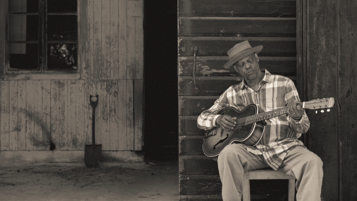 Eric Bibb
