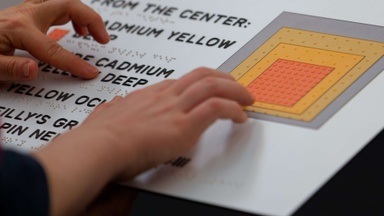 Farbe fühlen und riechen: Multisensorischer Rundgang im Josef Albers Museum