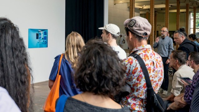 Führung durch die Ausstellung „Kriegstrommeln“