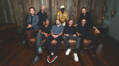 Jazzanova Live feat. Wayne Snow