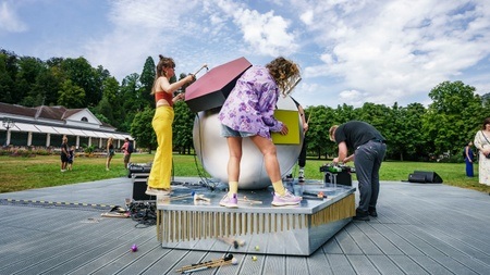 Aktivierung Nevin Aladağs Skulptur „Public Resonator“