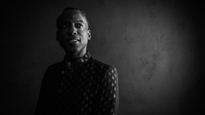 Spiral Permutations: Audiovisuelle Performance mit Kelvin Sholar und Aleksandra