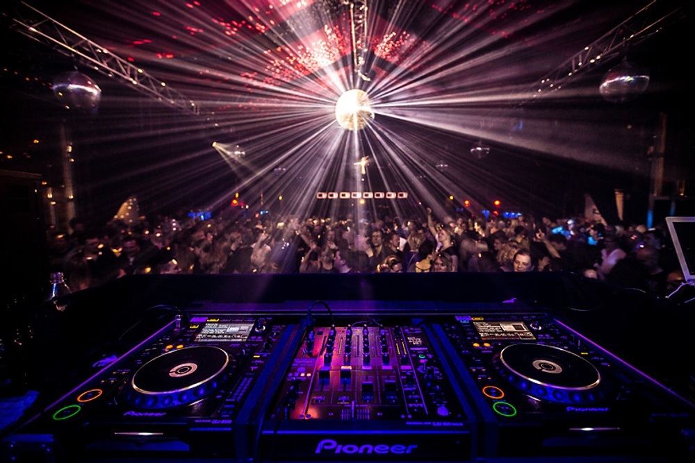 Karnevalsparty Düsseldorf mit Buffalo&Wallace