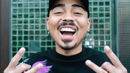 Tony Bauer - Fallschirmspringer