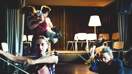 CROWD – Jenseits der Grenzen / Beyond the borders