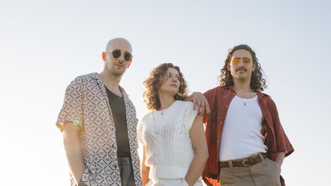 ORA BLU x Trio Metamorphosis