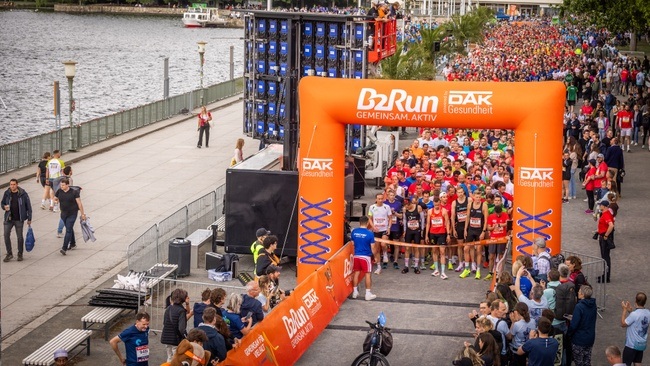 Firmenlauf Hannover: B2Run 2026 in der Heinz von Heiden Arena