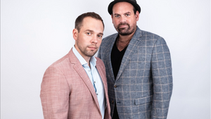 Julian & Roman Wasseruhr - Timelines