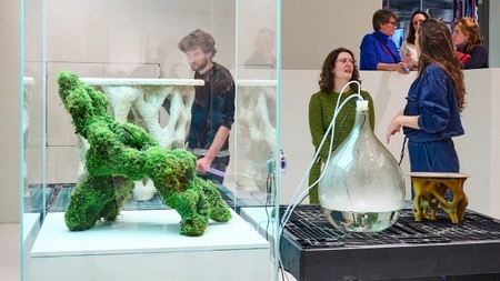 FÜHRUNG: Durch Sonderausstellung ZUKÜNFTE