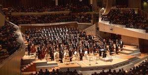Rundfunk-Sinfonieorchester Berlin, Oksana Lyniv, Ewa Vesin, Monika Bohinec, Carlos Cardoso, Riccardo Zanellato, Rundfunkchor Berlin, Klaas-Jan de Groot