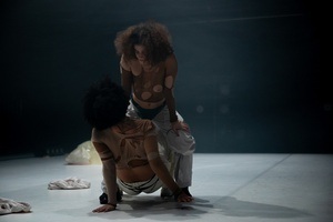 Marga Alfeirão mit Mariana Benenge, Myriam Lucas & Shaka Lion: LOUNGE