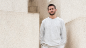 Naked Grapes w/ Gzardin