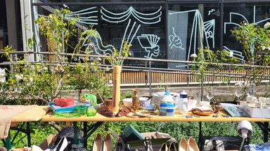 Flohmarkt an der Hansabibliothek