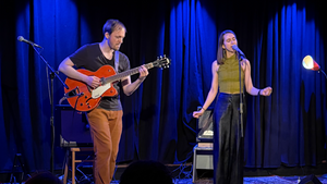 Singer-Songwriter / Jazz: Karoline Weidt (voc) & Florian Schultz (git)