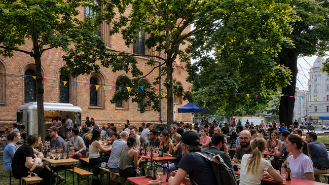 Pop Up Biergarten Leopoldplatz